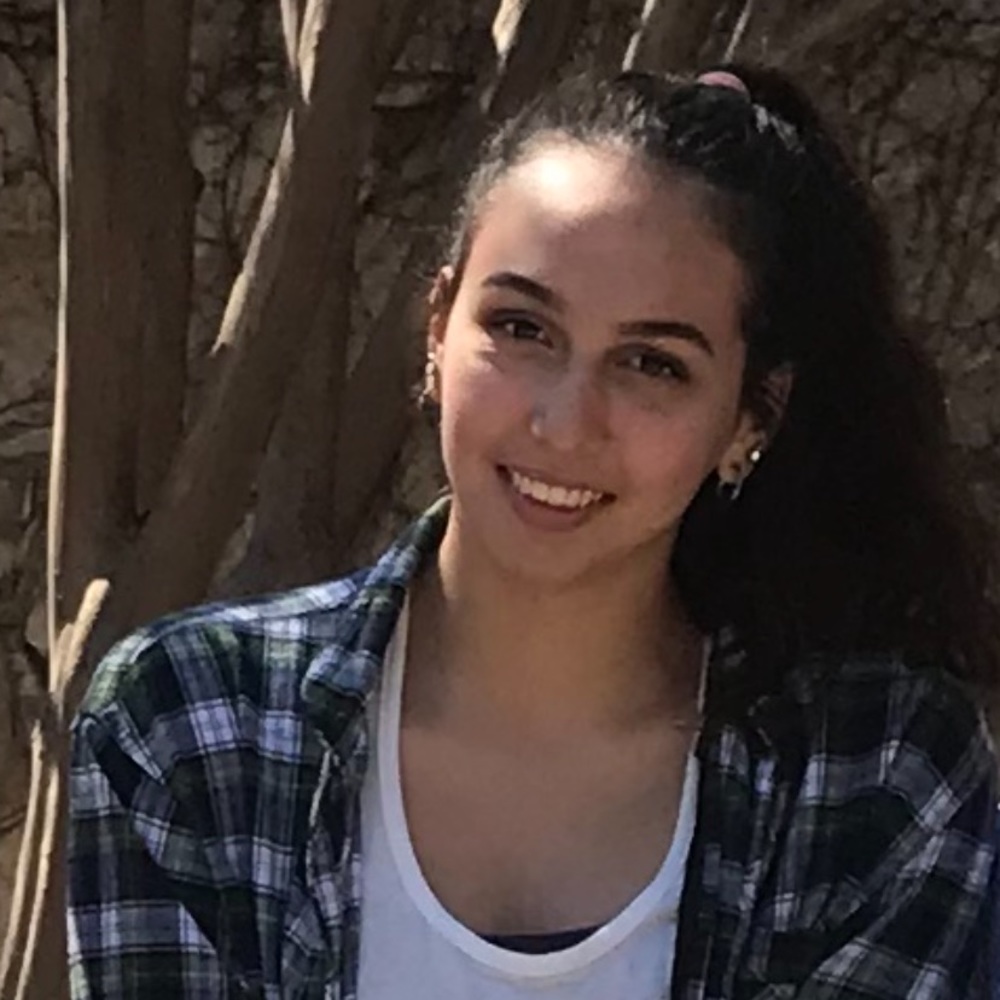 Meet your Posher, Abby